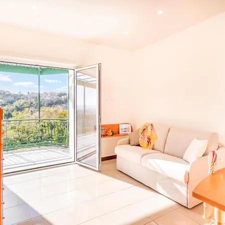 Apartamento Bright Private Parking - Happy